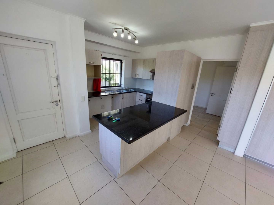 To Let 2 Bedroom Property for Rent in Rondebosch Western Cape